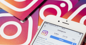 Instagram goes down globally
